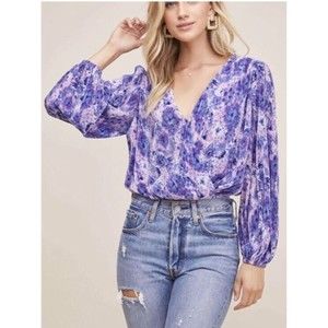 ASTR The‎ Label Pleated Surplice Long Sleeve Top Size M